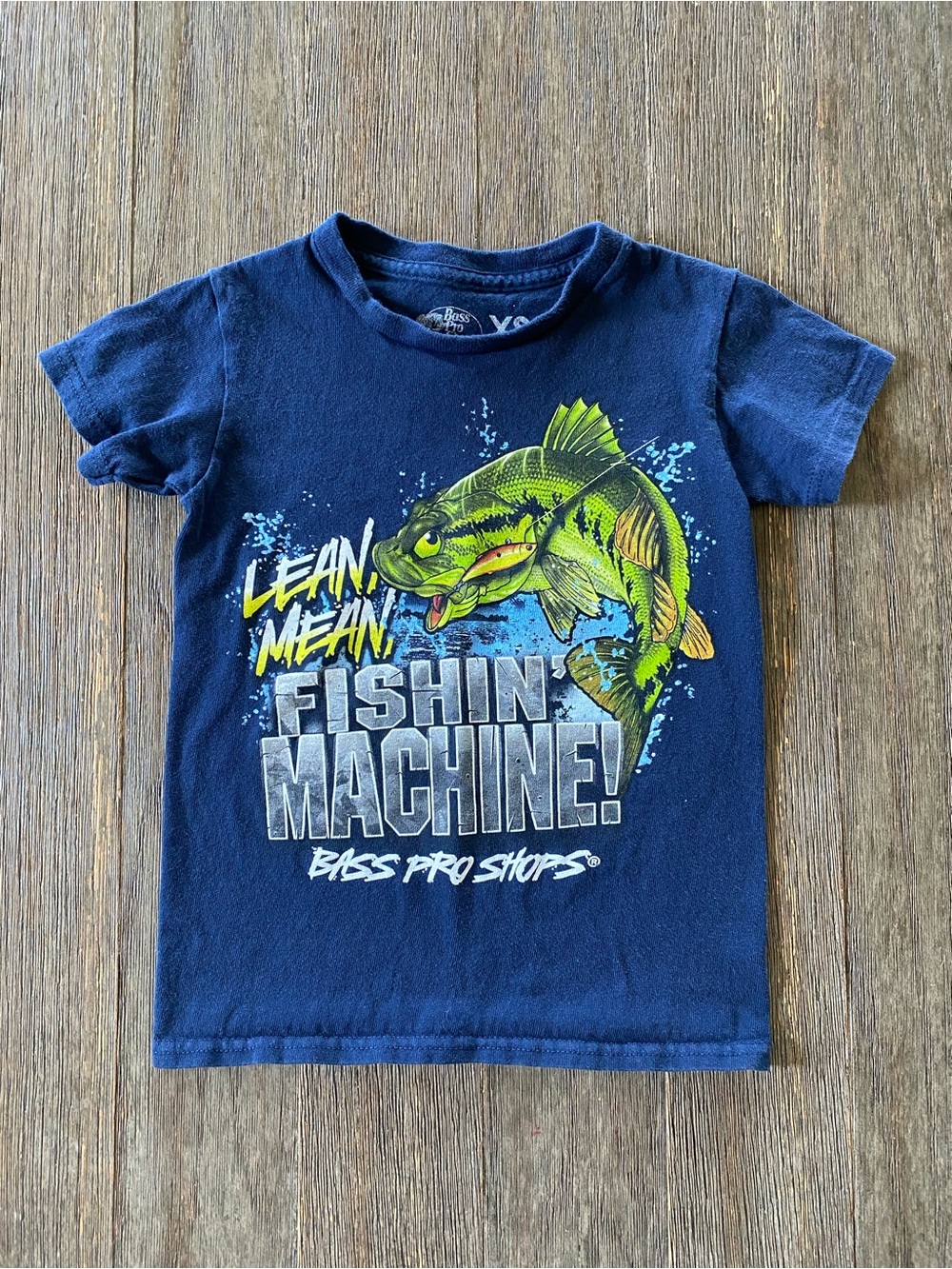 Bass Pro Shops fishing tee